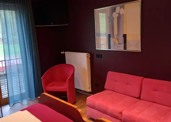 Restaurant Martha מלון 3*